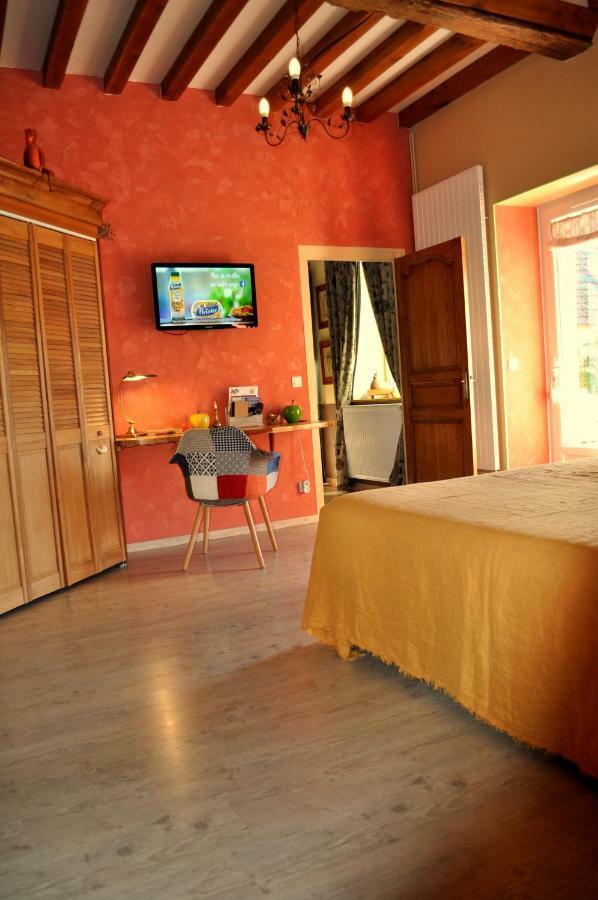 B&B Le Bourg D'Aunou, Petit Dejeuner Compris Exterior foto
